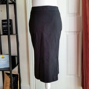H&M: Pencil Skirt